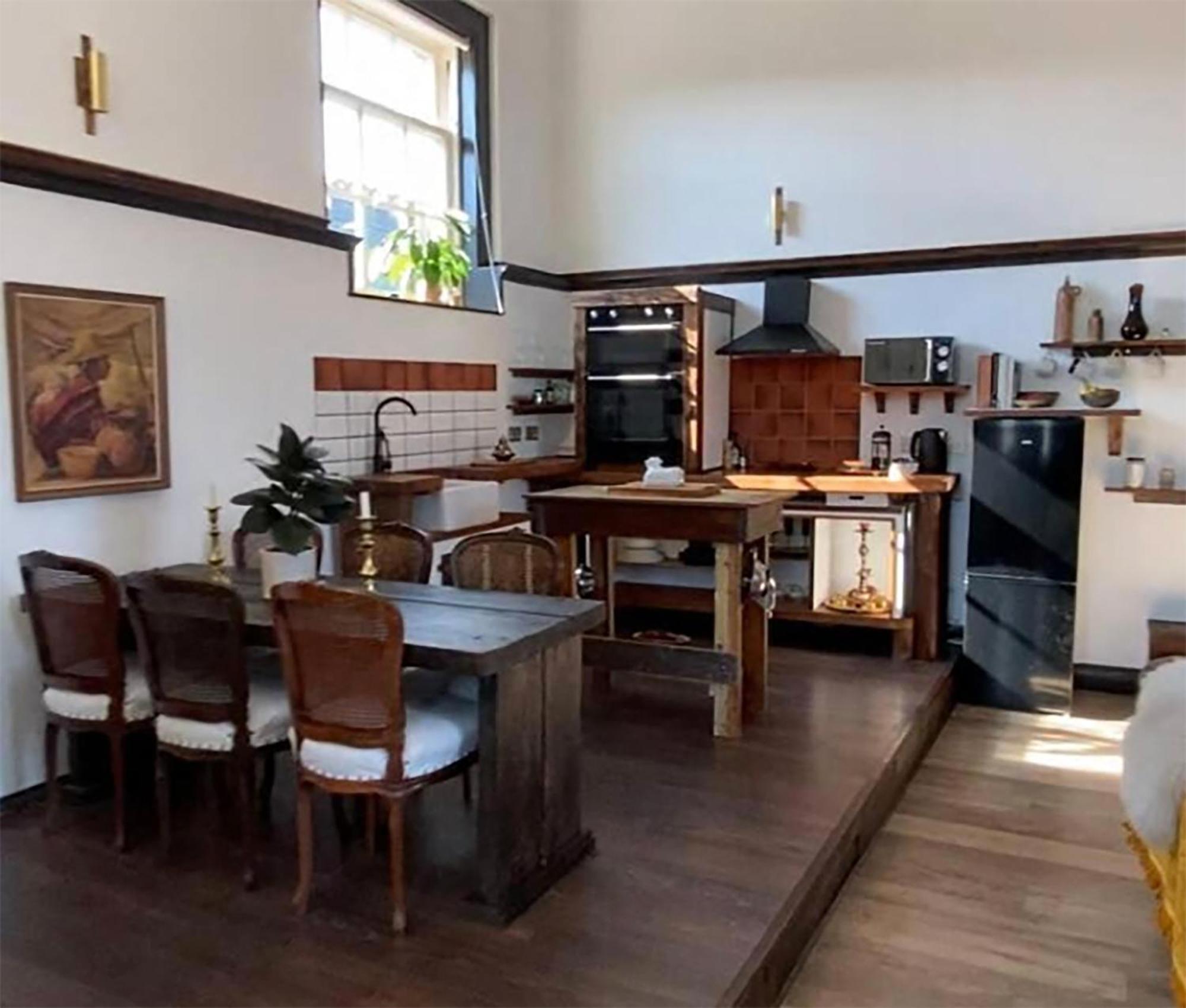 Spacious & Light Studio Loft Алоа Екстериор снимка